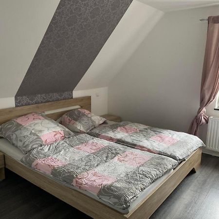 바트팔링보슈텔 Haus In Ruhiger Lage 빌라 외부 사진